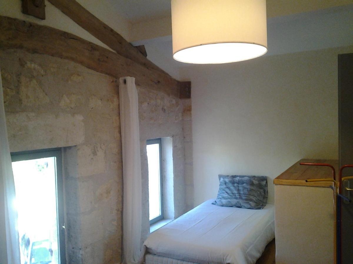 Bed and Breakfast Au Vélo dans l'Arbre Saint-Sulpice-de-Faleyrens Esterno foto